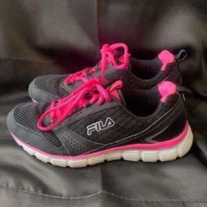 FILA Sneakers / Athletic Shoes